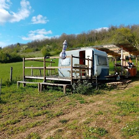 Campingfiz Varzy Eksteriør bilde